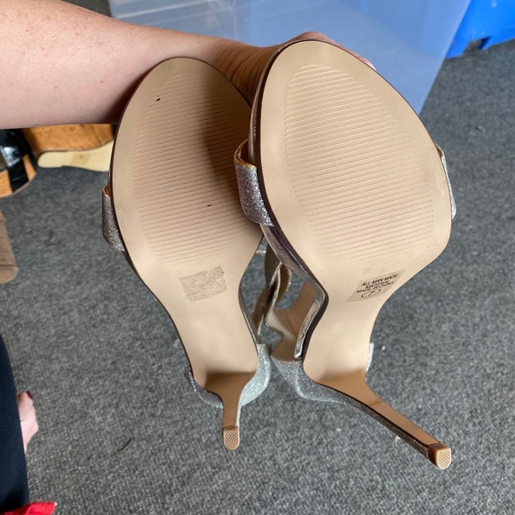 Silver glitter high heels - Picture 6 of 6